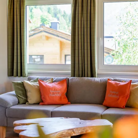 Adlerblick Apartman *